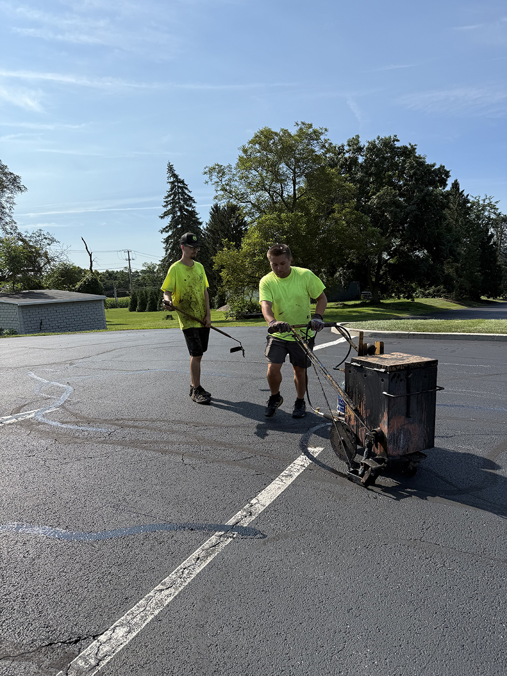 Preserving Pavement in Middletown: Crack Sealing That Stops Damage in Its Tracks